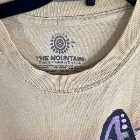 The Mountain Rescues Are My Favorite Dog Shirt Size L - Picture 3 of 4